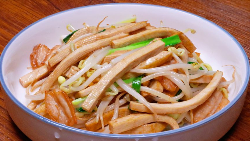 金店爆滿(mǎn) 有人排隊(duì)13小時(shí)才能進(jìn)店,澳門(mén)最精準(zhǔn)資料大全,精準(zhǔn)解釋落實(shí)及其象征意義_移動(dòng)版V11.73